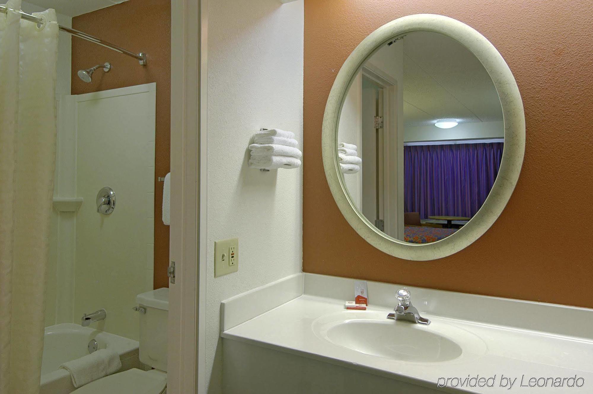 Red Roof Inn PLUS Chicago - Hoffman Estates Habitación foto